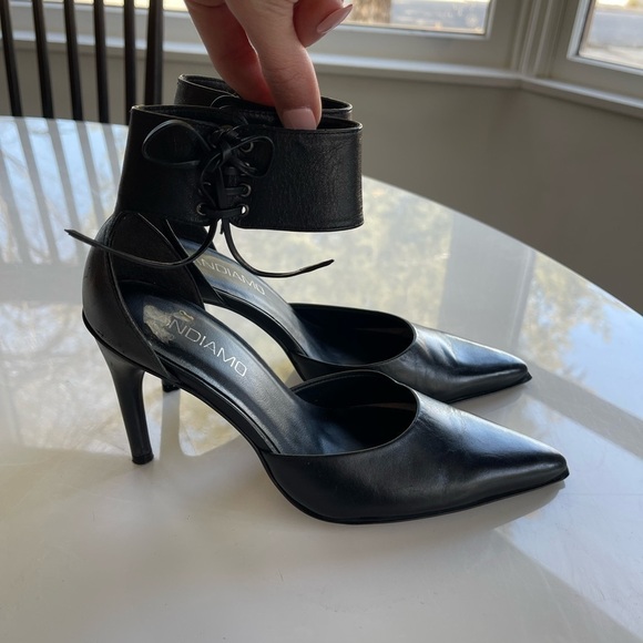 Y2K Andiamo Pointy Toe Ankle Strap Heel - 6.5 - Picture 1 of 6